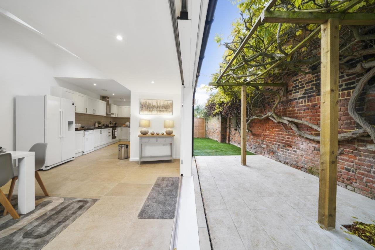 Eton House-Stunning-Castle Views-5Bed-Free-Parking Villa Buitenkant foto